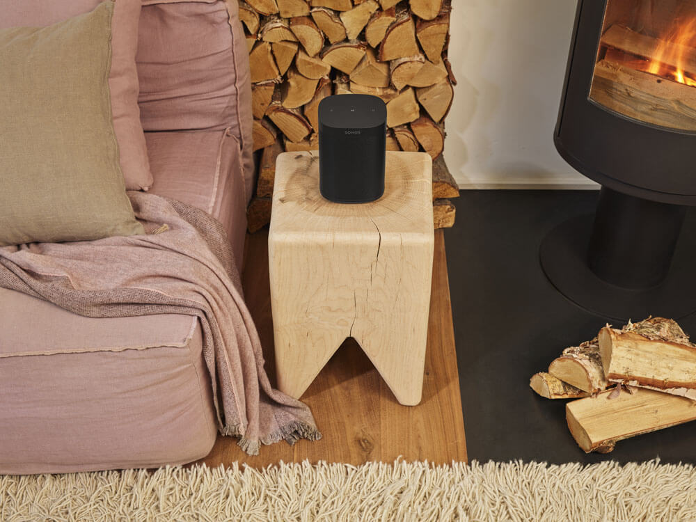 Sonos-One-SL-Black-Lifestyle