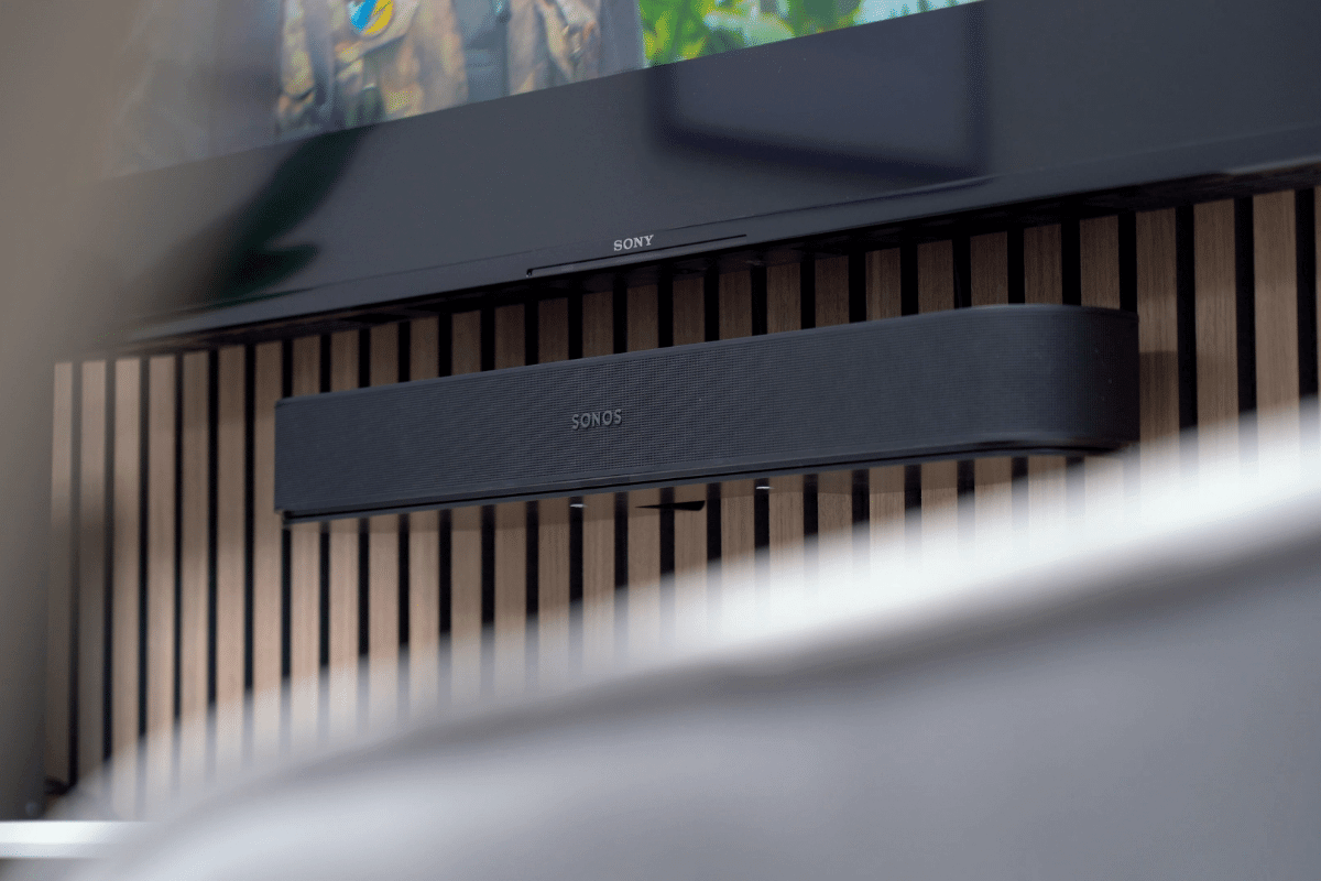 Sonos-Beam-Gen-2-Soundbar-Hero-Black