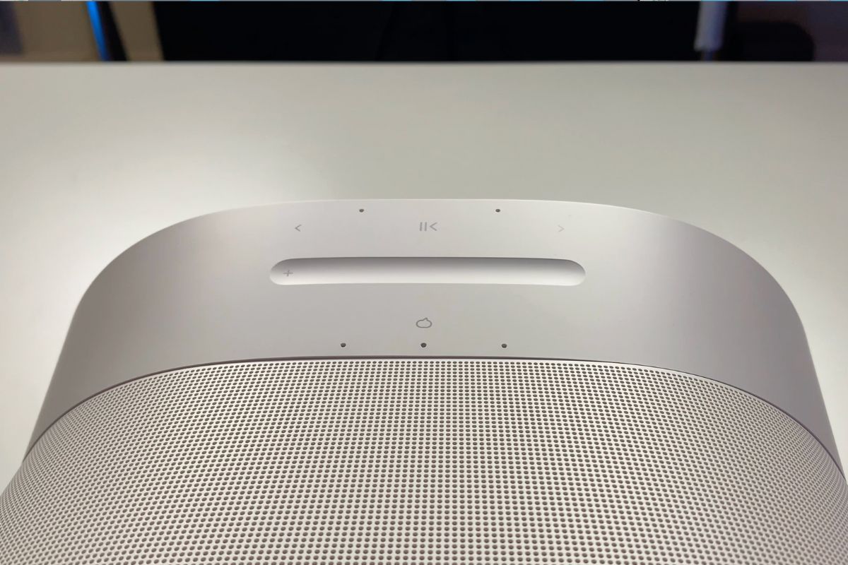 Sonos-Era-300-Review-Hero-Controls