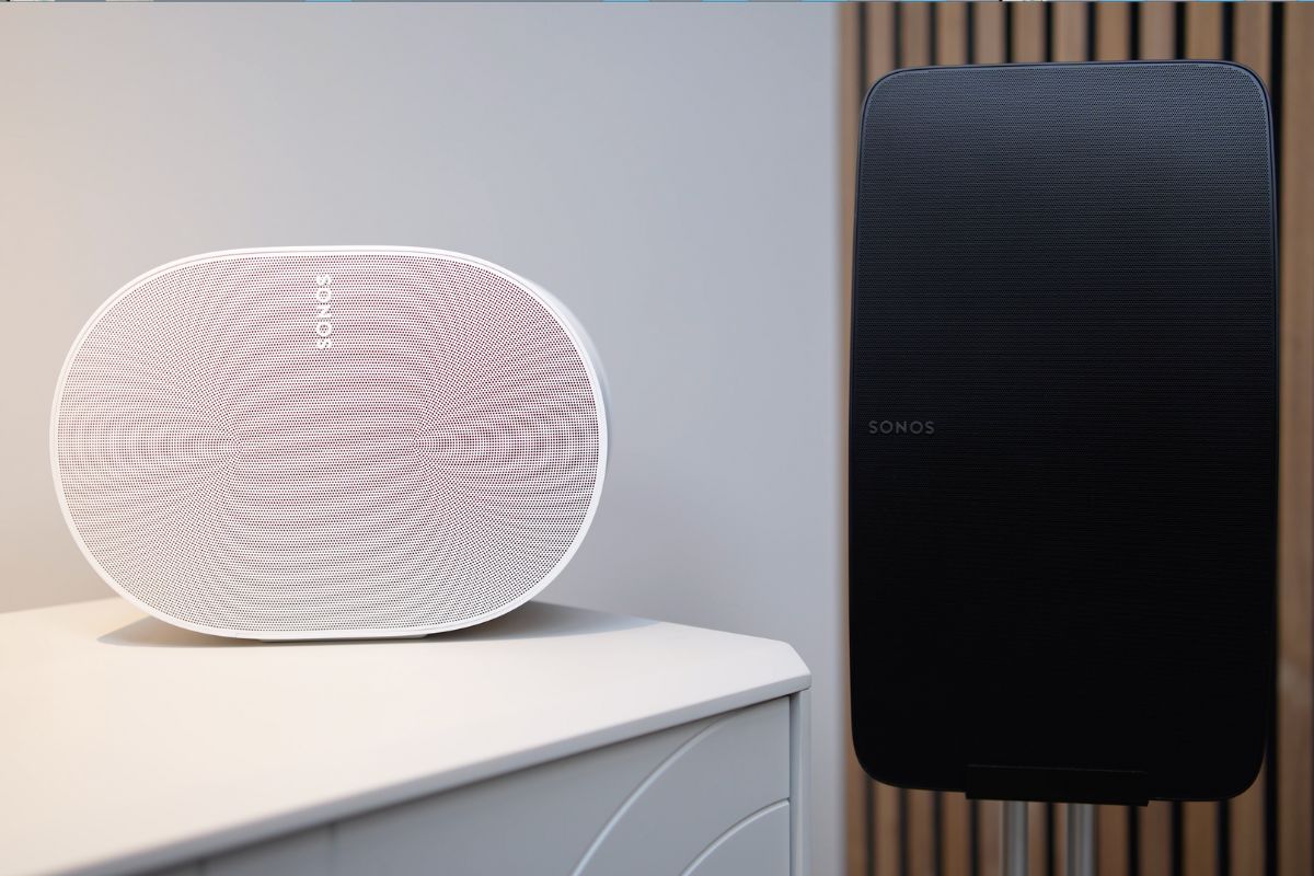 Sonos-Era-300-Review-Hero-Vs-Sonos-Five