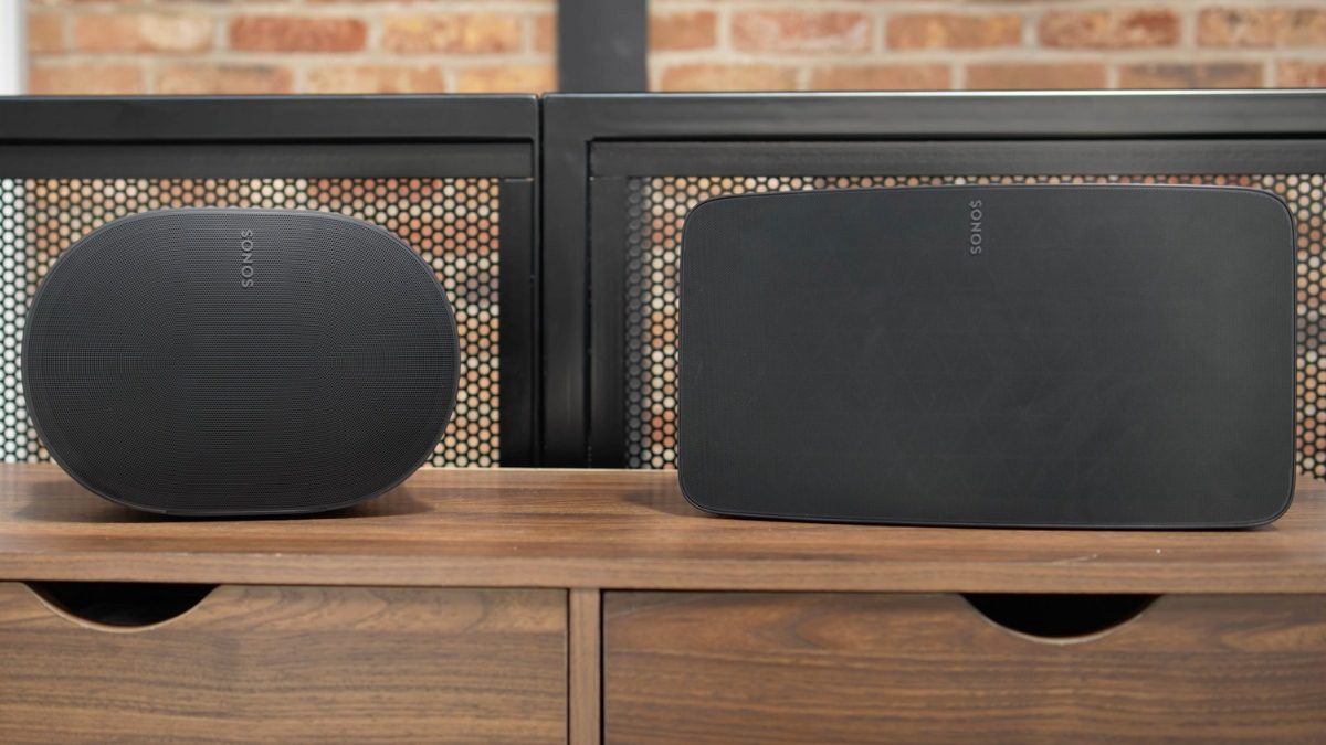 Sonos Era 300 & Sonos Five side by side